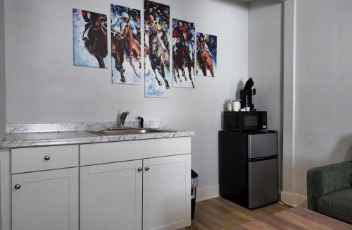 Hot Springs Apartment | The Belmont at PWC