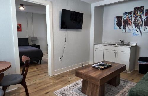 Hot Springs Apartment | The Belmont at PWC