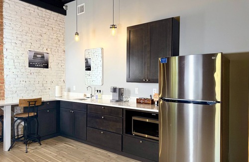 Watkins Glen Hotel | The Benjamin Hotel