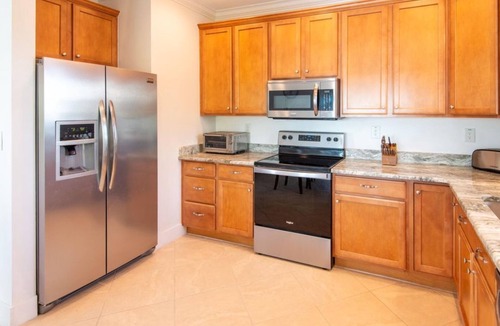 Breezeswept Beach Estates House | The Bent Anchor-boat lift diving snorkeling fishing key deer 22 miles Key West