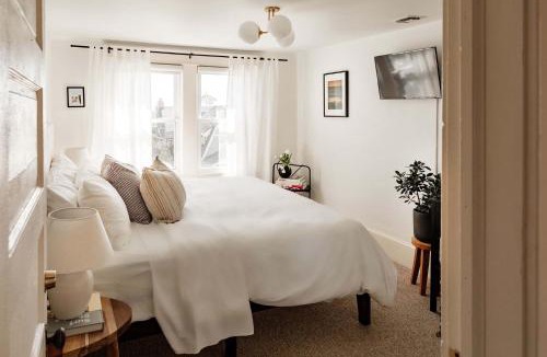 Avon Hotel | The Bentley Inn