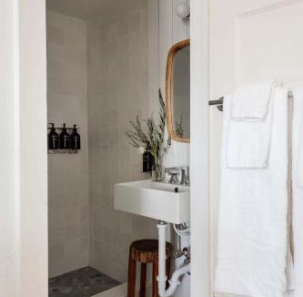 Avon Hotel | The Bentley Inn