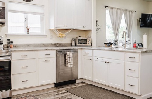 Altamont House | The Berkeley House Near Harbor Isle Golf Course