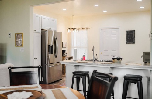 Altamont House | The Berkeley House Near Harbor Isle Golf Course