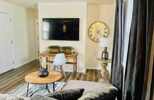 West Plains House | The Berkley-918