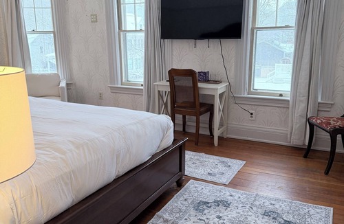 Great Barrington Bed & Breakfast | The Berkshire Mountain Inn