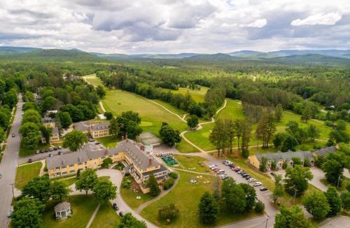 Bethel Hotel | The Bethel Resort & Suites