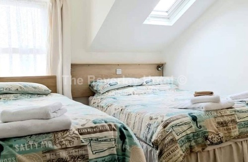 South Shore Hotel | The Beverley Hotel