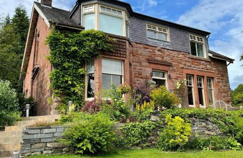 Aberfoyle House | The Bield