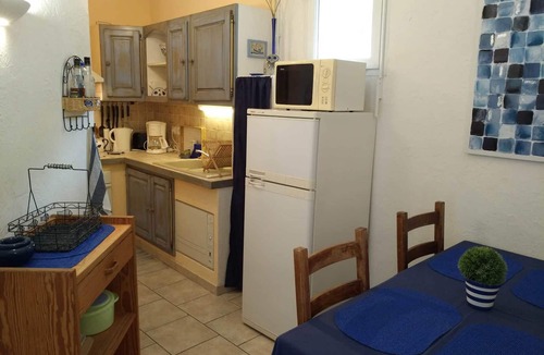 Saint-Jean-de-Valeriscle Apartment | The big blue - 4 people