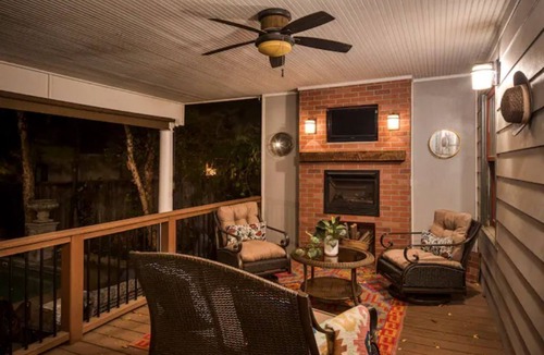 Tulsa House | The Big Tulsan- 8 beds, pool, game room, BBQ!