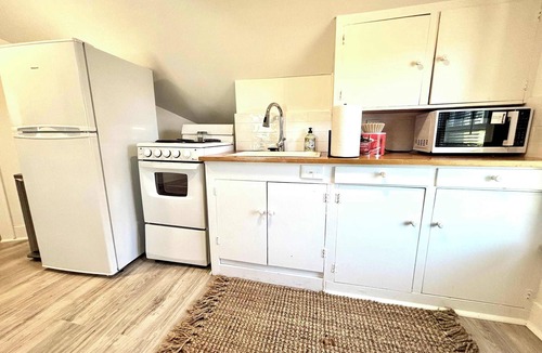Tech Terrace Apartment | The Bijou Bungalow - 1BR/1BA - Close to Tech