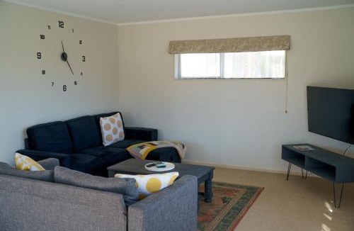 Greerton House | The Billy Ritz