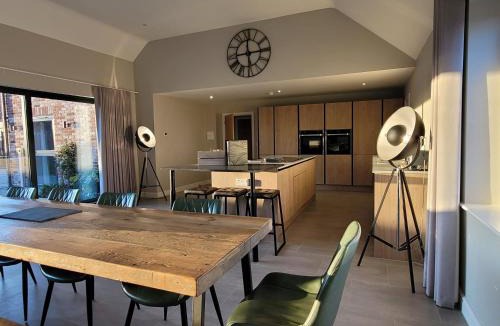 Dunholme House | The Birches, Ashlin Farm Barns