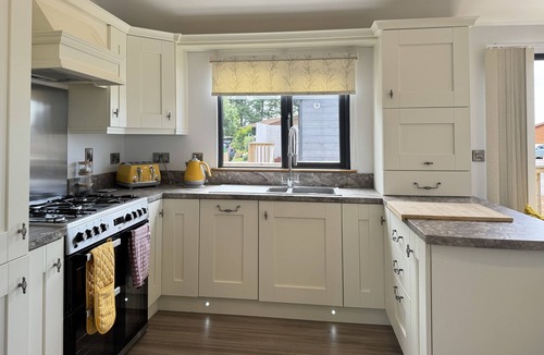 Strensall Cottage | The Birches - free Hot Tub.