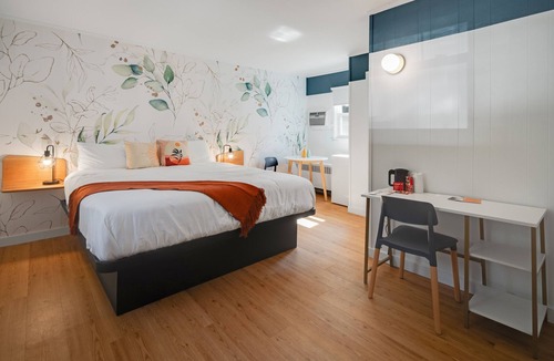 Saratoga Springs Hotel | The Birches Motel