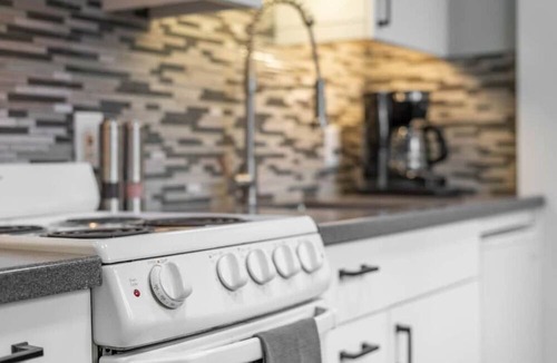 Surry Cottage | The Birches-New Twin A Frame!