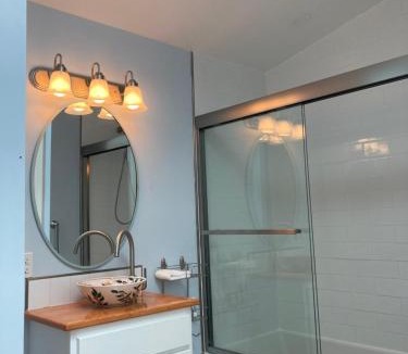 Little Harbour Apartment | The Bird in Hand