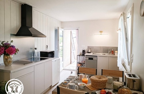 Prudhomat House | The Bird Room