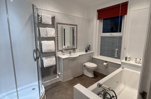 Shanklin House | The Birkdale Guest House