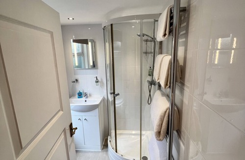 Shanklin House | The Birkdale Guest House