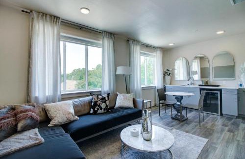 Kessler Hotel | The Bishop Arts Hotel by Qresorts