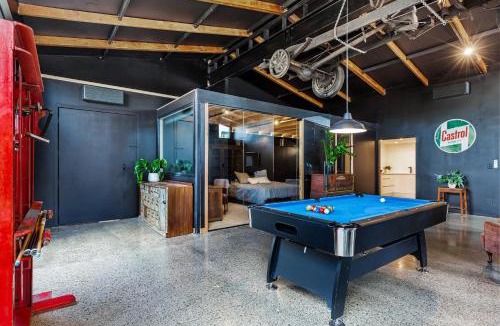 Kumeu House | The Black Barn