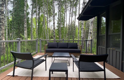 Black Butte Ranch House | The Black Beaut Cabin