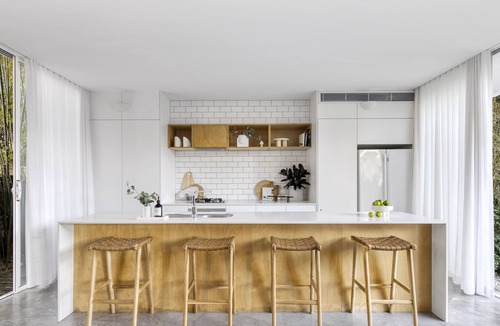 Mermaid Beach House | The Black Box beach house