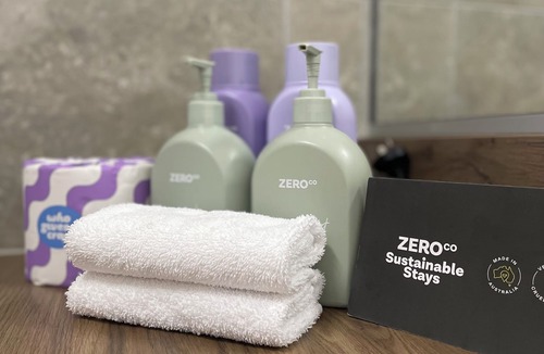 Traralgon Hotel | The Black Bull Motel