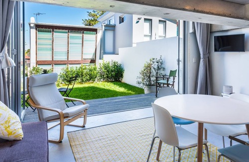 Waverley Apartment | The Black Haus Bronte