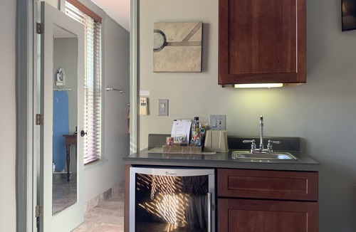 Cedar Falls Community Main Street Hotel | The Black Hawk Hotel