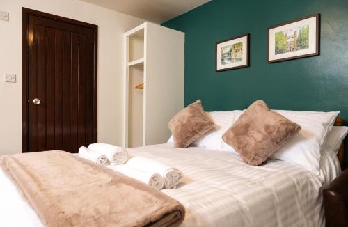 Swaffham Bulbeck Bed & Breakfast | The Black Horse