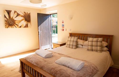 Thurnham Hotel | The Black Horse Inn