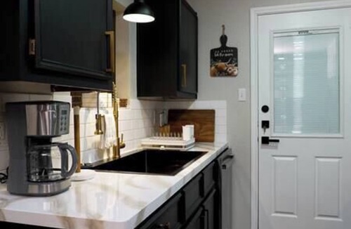 Killeen House | The Black House