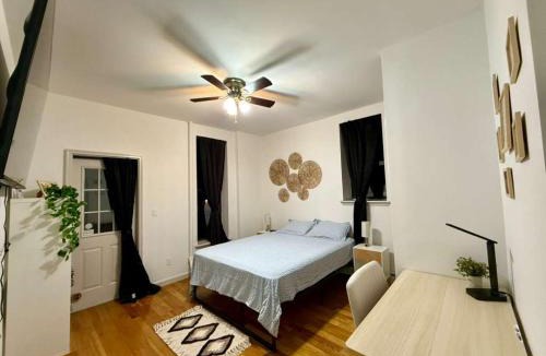 Midtown West House | The Black Nut NYC