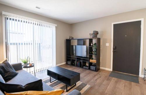 Sunnyland Apartment | THE BLACK STRAT an iconic, new age apartment