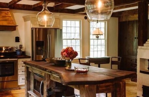 Plympton House | The Black Walnut House