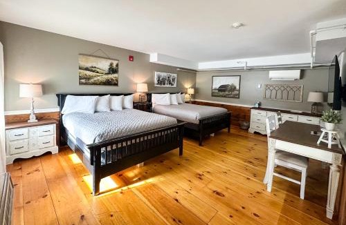 Amherst Hotel | The Black Walnut Inn