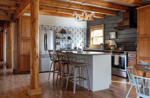 Baxter Cabin | The Blackburn Grand Cabin