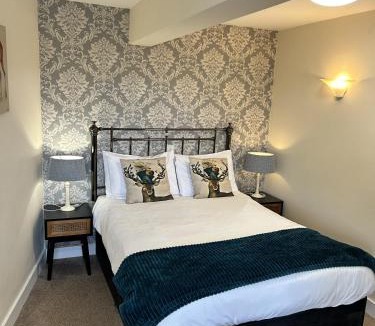 Halland Hotel | The Blacksmiths Arms
