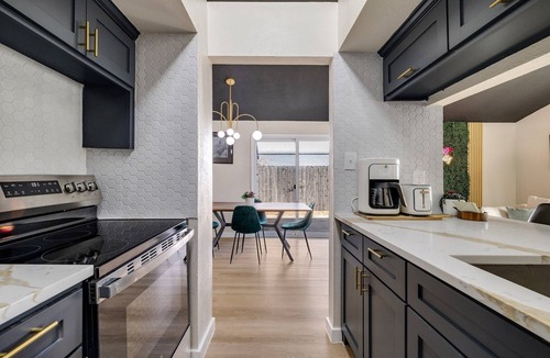 The Colony House | The Blackstone Haven