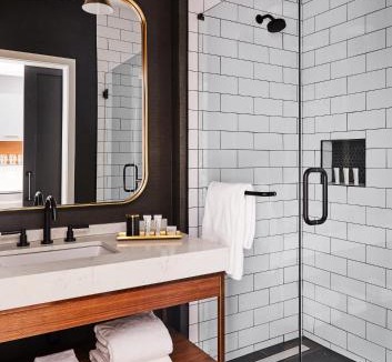 Downtown Hotel | The Blake Hotel