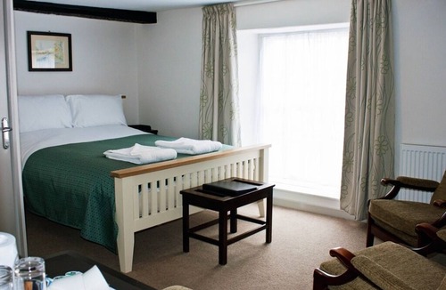 Woodstock House | The Blenheim Buttery