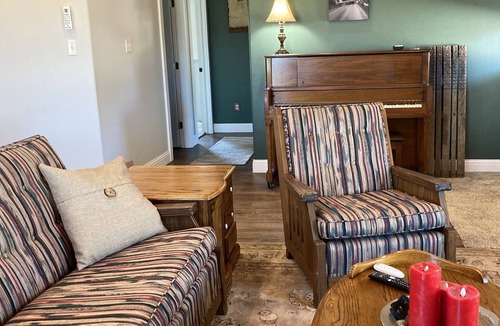 Springtown House | The Blue Barndo