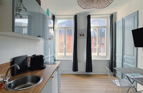 Dunkerque Centre Apartment | The blue cocoon