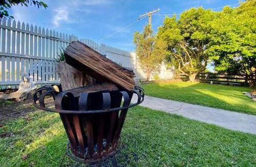 Orbost House | The Blue Cottage