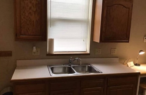 Dayton Cottage | The Blue Cottage. Close to UD