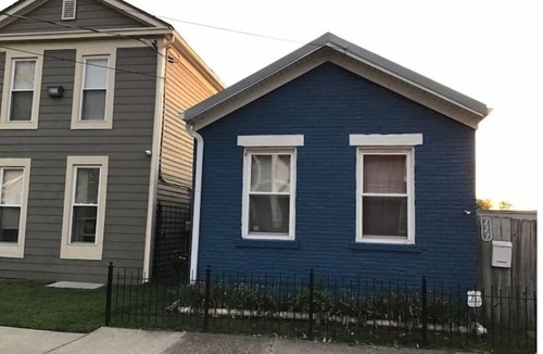 Dayton Cottage | The Blue Cottage. Close to UD