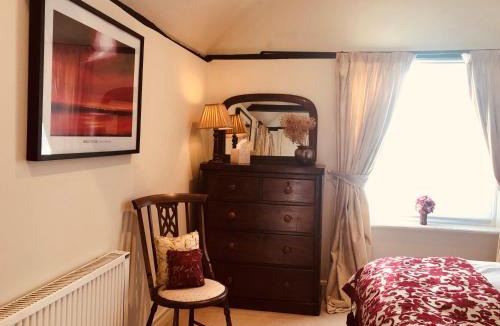 Fen Stanton House | The Blue Cow